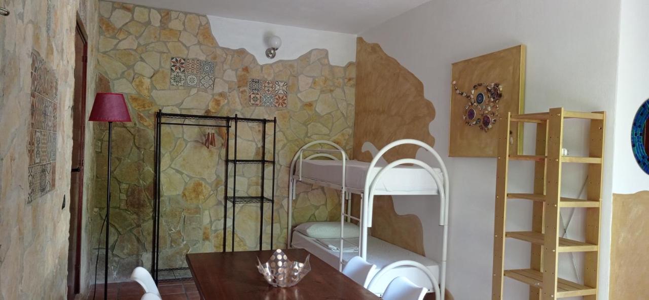 Casa Masseria Le Ville Пешичи Екстериор снимка